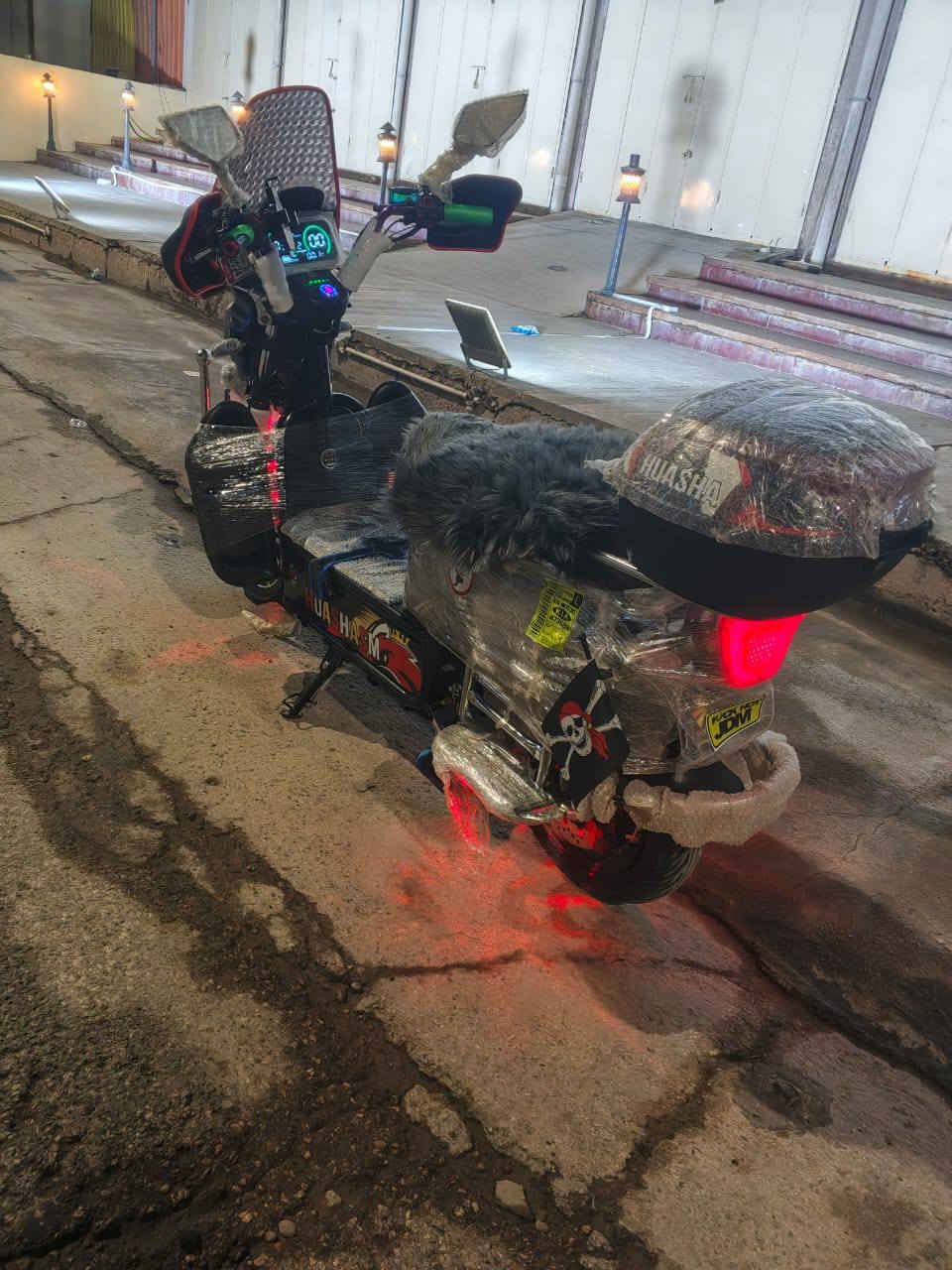 سلام عليكم
يا الله يا الله 

هيوشه #موديل_____2026  نضيفه ع فحص 

#بطاريات______6 الك الفحص ع فحص عيني 
تجي تفحص وشوف بعينك 

ماطور نضيف حيل ع فحص بطاريات والماطور بكمله 

#سعر___850___بيه____مجال شي بسيط 
المكان هيت حي القادسيه قرب جامع الصديق 

رقم الهاتف ‏‪0782 910 7985‬‏ واتساب 
او مراسله الصفحه اهلا وسهلا ❤️ 🌹
