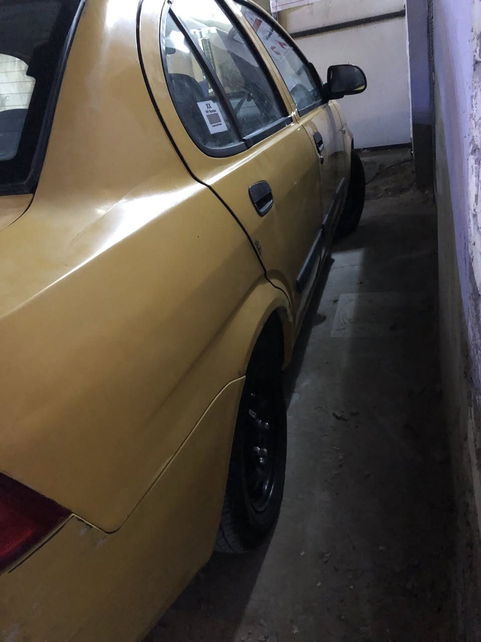 السلام عليكم طيبه موديل 2015 بغداد رقم جديد بأسمي بيها طخه بالبنيد و مصبوغ و باب خلفي شويه صبغ بي مكينه كير مكفوله كلج و باتري جديد وزوج تايرات جديد درايم شفت بوربرن جديد سعرها 35 بيها مجال بسيط الاتصال ***********
