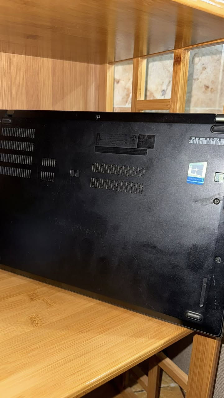 سلام عليكم
للبيع بي منفذ واحد ميشتغلT480🔴
 * **المعالج:** Intel Core i5-8250U (الجيل الثامن)
 * **الرام:**8 جيجابايت
Ssd256
رايدة250 وي توصيله اليوم اخر يوم توصيل لليريد


**إذا كنت صاحب هذا الإعلان وتريد حذفه لأي سبب، رجاءا أرسل رسالة إلى الدعم الفني**