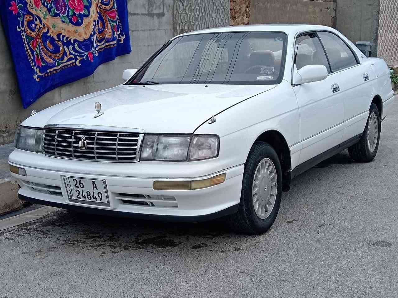 السلام عليكم 
 
             بطه للبيع موديل ٩٤ منفصل
               رقم دولي (صلاح ألدين)
                 شرط الكير والمحرك 
                  مكفوله من أي عيب
                     شرط التحويل                                          

                             +

                    لون أبيض ثلجي
                   تبريد تتفئه شغال
                    طخم تاير جديد
                 كهربائيات كله شغاله
                دشبول ألسياره جديد 
            دوشمه الأرضيه والكشنات 
           صدر أمامي خلفي كلو جديد

(السعر ٦٨ $) بيها مجال 
هـ: ***********
هـ: ***********
