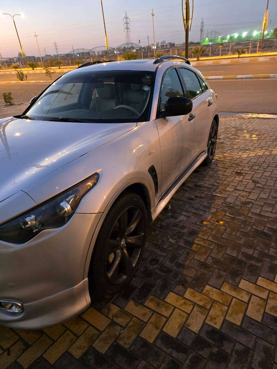 السلام عليكم اخوان انفنيتي fx35 2012 خليجي صبغ دعامية أمامية ويل ٢١ تخم تاير رقم اربيل شرط التحويل محرك جديد طك نايلون مشدود بيها السيارة موجودة بمحافظة الانبار قضاء الفلوجة السعر ١٥٥ ورقة هاتف ***********
