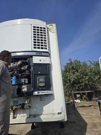 سمكس عدد ٢ للبيع ٠٧٧٠٤٩٠٨٧٨٧ ٠٧٨٢٤٨٢٩٠٥٠