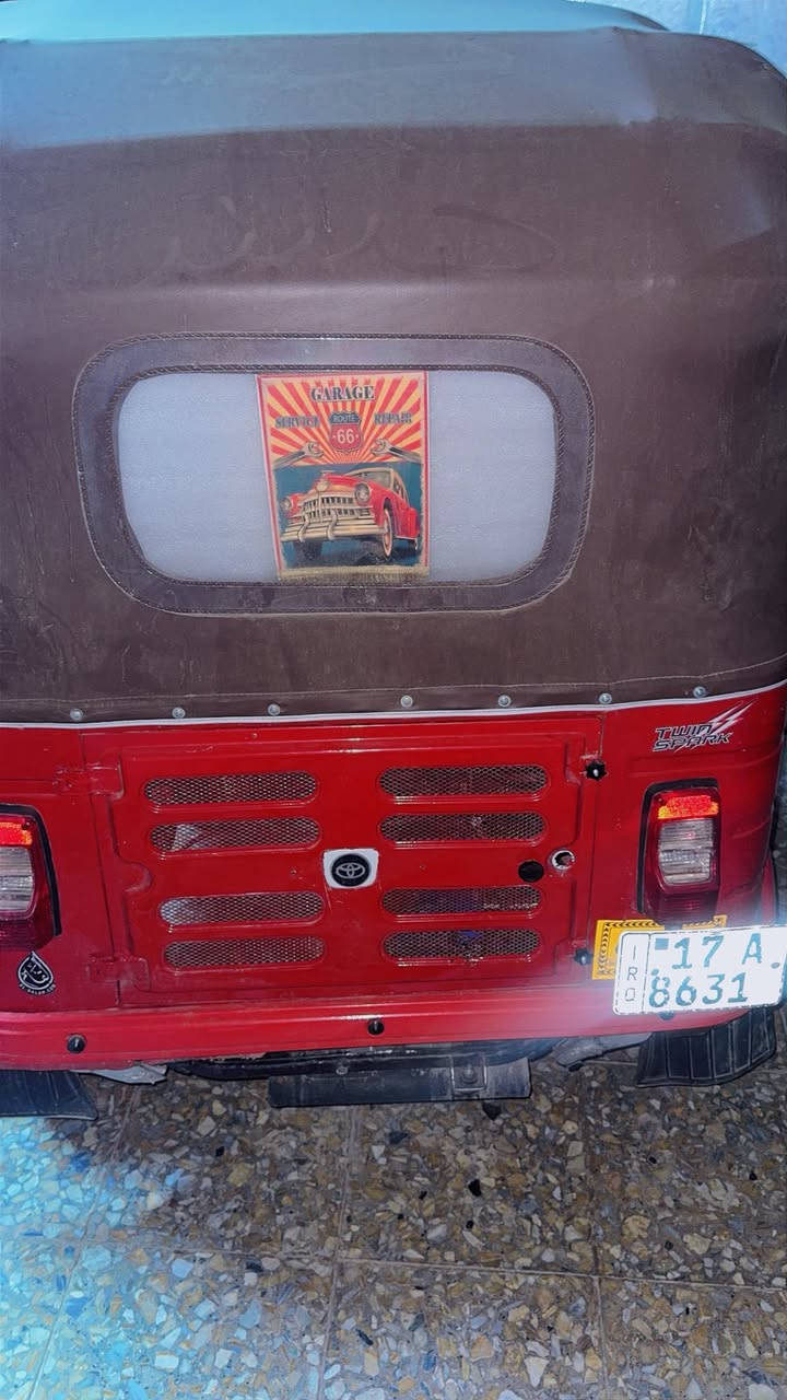 سلام عليكم تكتك 18 داخله ب 19 تكتك معمره صبغ جديد ربع ماتصرف عليه رقم سنويه كامله دوشمه جديده تخم تاير جبلي جديد مكينه خير من الله مكان شعب رقم ***********
