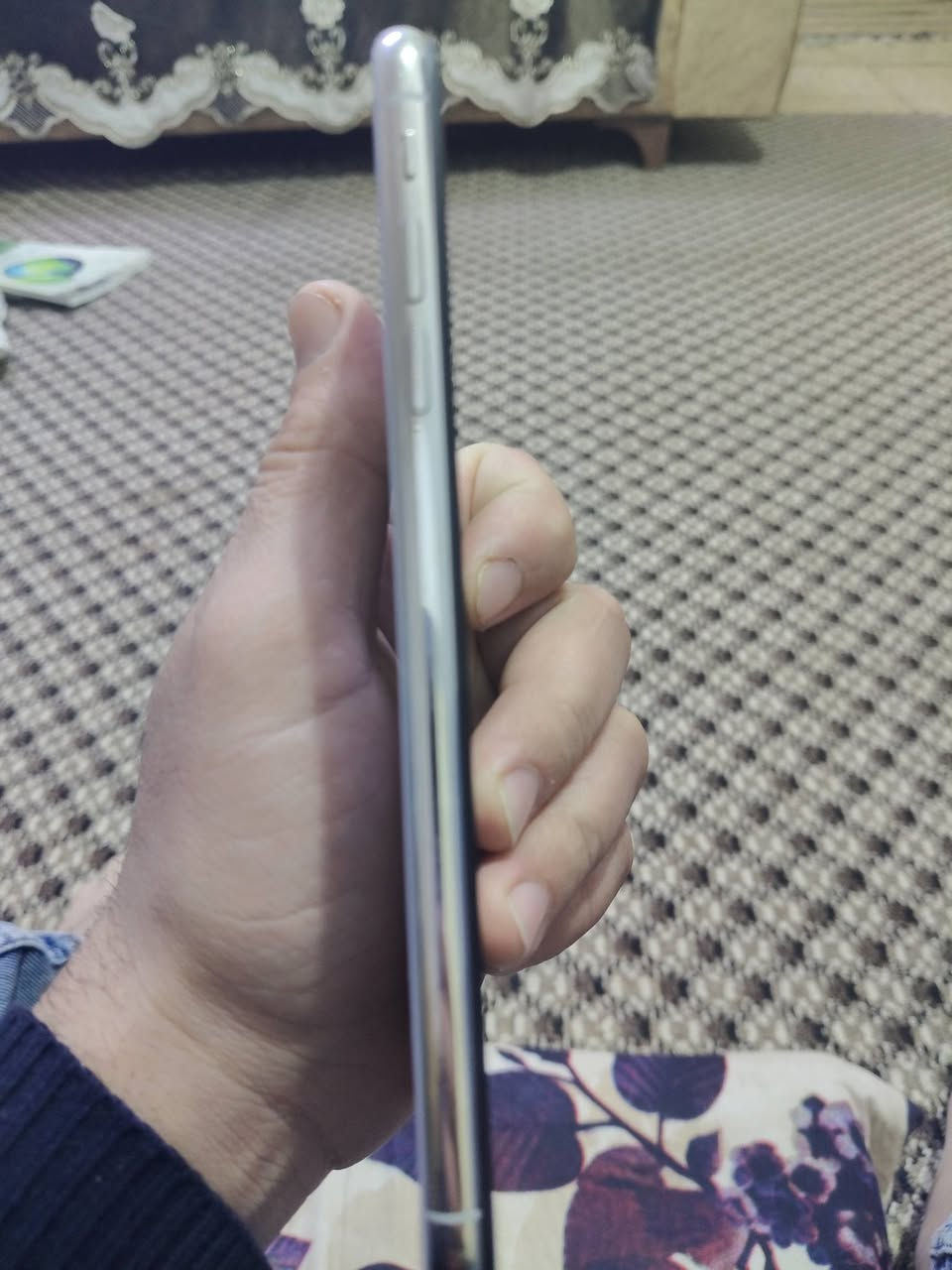 سلام عليكم ايكس ماكس ذكرته 256 بطاريه 77مبدل شاشه 3ختيارات الي يريده يدلل سعر175
***********
