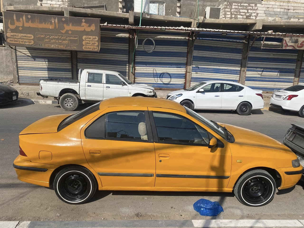 السلام عليكم سمند للبيع موديل 2012 السيارة مصبوغة عام للجمالية فقط ومامبولشه السيارة جاهزة من كلشي مكينة وكير وتبريد كفاله حدادة ستوني شادها جديد  سنويتها منتهية السعر 35وبيها مجال رقمي للتواصل ***********
