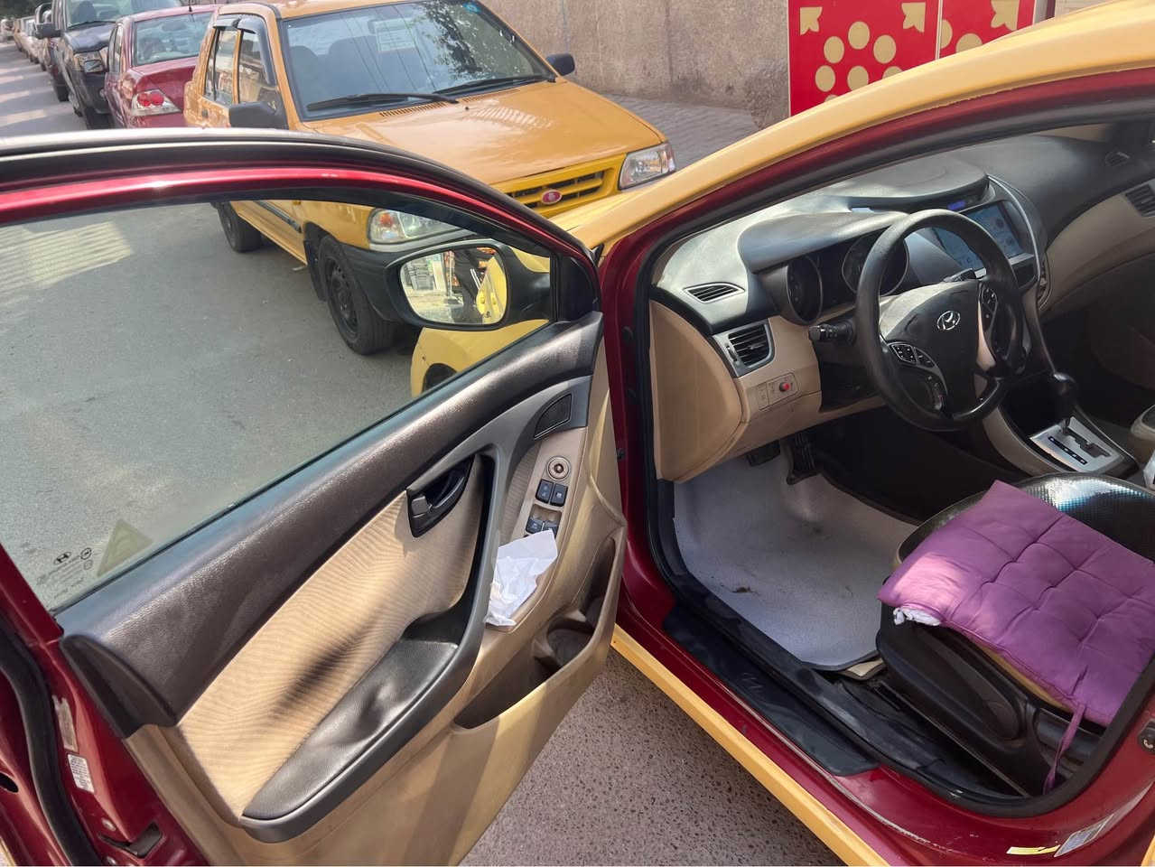 سياره انترا موديل ١٢ واريد أمريكي ضرر في امريكه جاملغ امامي بدل لغود شاصي سليم محرك سليم ضررهه في لعرق حوض لوره سياره حلوه وجاهزه تبريد شغال رقم صاحب سياره***********مكان سياره بغداد لكرخ سعر سياره 80 ورقه Colombo, Sri Lanka
