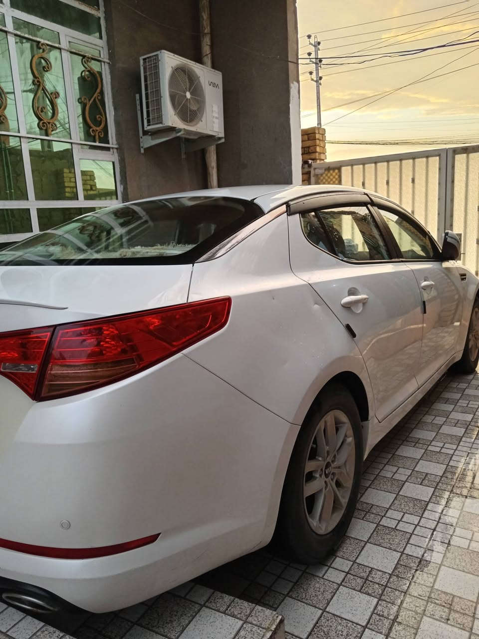 أوبتما خليجي 2013مكفولة بأسمي رقم وسنوية جديد ميسان نظيفة محرك وكير ما مفتوح 
اذا أكو مراوس بسيارة عالية مناسبة وانطي فرق 
السعر130وبيها مجال
الاستفسار ***********
