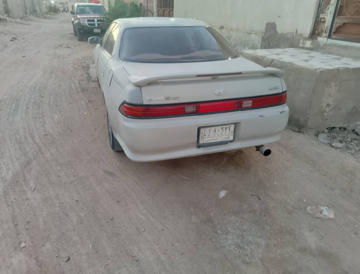 السلام عليكم 
السيارة مارك لبيع 
السيارة المحرك في فيتي المحرك بيه تبخير
السيارة با 50 ورقه بيه مجال 
العنوان البصره الزبير 
الاستفسار 
***********
