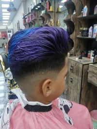 كوافير الكابتن • بسماية الشارع العام • جهاز تنظيف البشرة