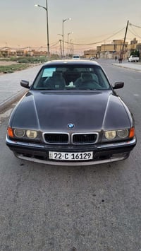 بي ام دبليو خفاش موديل 1995 حجم السيارة 740 السيارة بدون حادث گير ومحر...