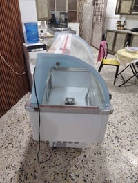 براد • نضيف • مستعمل