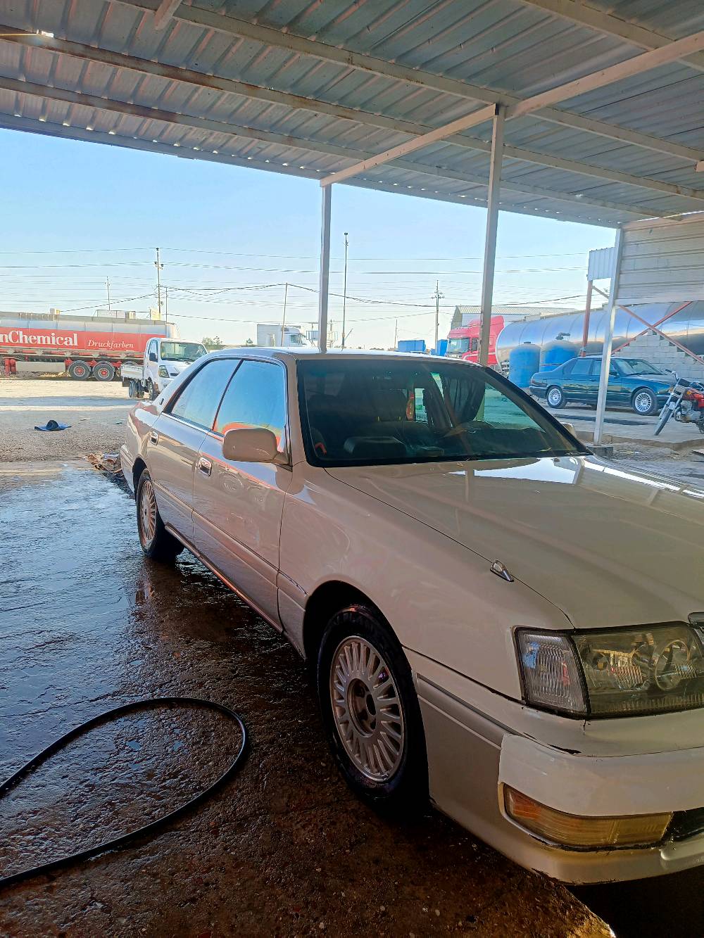 110وبيها مجال رأس الثور فلات كرستال اصل لايت ابو عيون مكفولة كير محرك نقل جثه اصوليات رقم بصره دولي بسمي شرط التحويل كهربائيات شغاله كلها تبريد ثلج مشط جديد كاردن جديد 