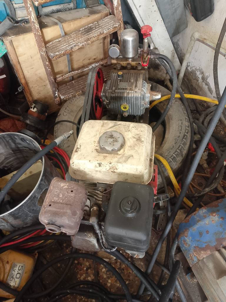 ماطور غسل روبن 7.5حصان صونده 20متر شغال ضغط قوي شاصي عمل *********** مكان ميسان عمارة, ميسان
