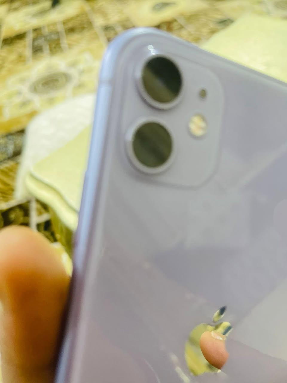 سلام عليكم آيفون ١١ عادي مكاني بغداد الزعفرانيه  مكفوووووول كفاله عامه زلغ واحد مابي بطاريه ٩٥ بل تحديث صارت ٩٣ ذاكره ١٢٨ ضمان مدى الحياه  امانت لله جهاز جديد مبدل  الشاشه اصليه اصليه فيس إيدي شغال عل فحص جهاز مال البيت الشاشه وحق الحسين اصليه اصليه وكاله شرط الضمان فيس إيدي كلشي عل فحص من باب البيت الجهاز مال بيت وما مستخدم فقط كله شغال صوت اتصال كلشي  رقم *********** واتساب جهاز ميتفوت و إذا اكو ١١ برو ماكس اراوس
