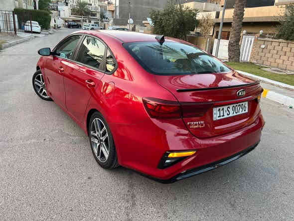 السلام عليكم فورتي 2021 
حادثه جاملغ وبنيد البنيد نفسه مصلح والجاملغ مبدل بيه طخه خفيفه بلباب موضحه بالصور ودوسه شوي.               ً 

بيه سونر مرفوق بصور  

مكينه 2000 كير سيفيتي مشدوده منضومه تبريد بيه ضمان 4سنوات ارقام جديده 
سعرهه 140 وبيه مجال 
للاستفسار ***********
