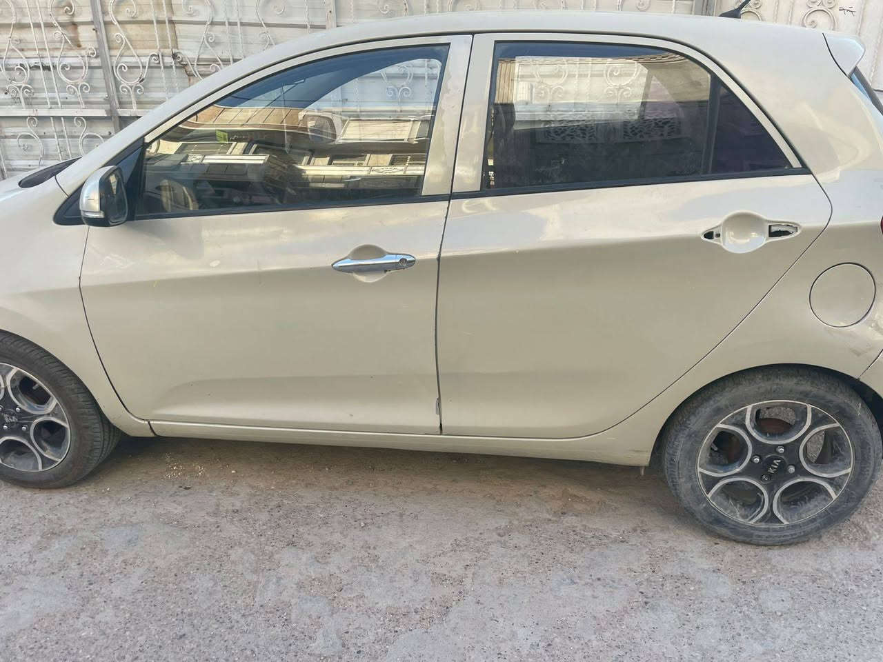 كيا بيكانتو مورننك ٢٠١٢ كير اوتماتيك مكينه خير من الله بلادي اقتصادية بالصرف تخم تايرات جديد صدر أمامي وخلفي جديد تبريد خير من الله بيه مكانات صبغ أبيع حزام رقمه كربلاء مشروع وطني مكان بغداد بلديات سعر ٧٠ ورقة بغداد, العراق


**إذا كنت صاحب هذا الإعلان وتريد حذفه لأي سبب، رجاءا أرسل رسالة إلى الدعم الفني**