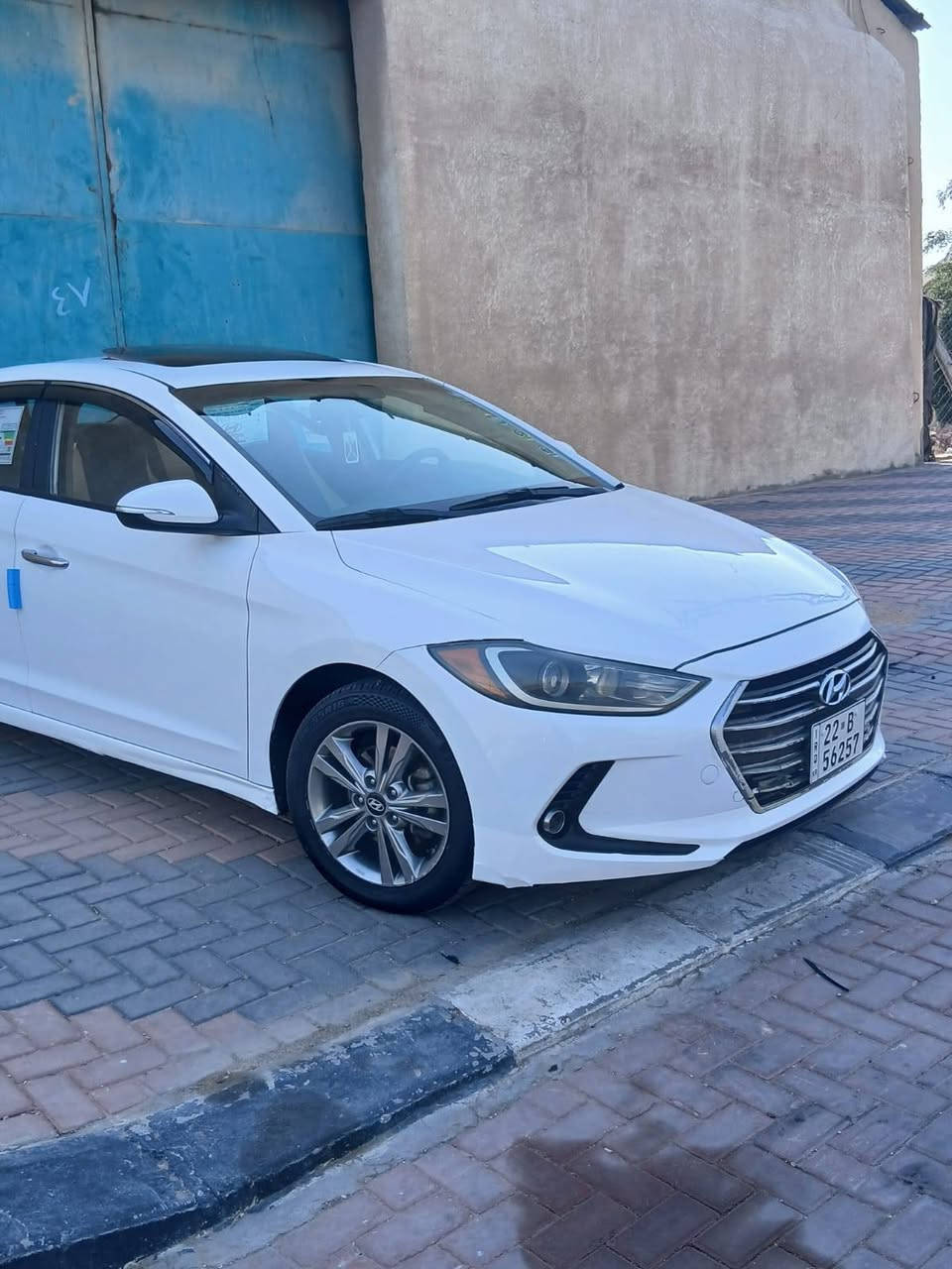 سلام عليكم سيارة نوع النتره مديل 2018 خلجيه مكفوله كير مكينه حداد تخم تاير كله كفاله لسياره جاهزه من كلشي مول موصفات واحد عله السياره بيه باب وجملغ  كلير بدون دواخل السعر 133 بيه مجال***********
