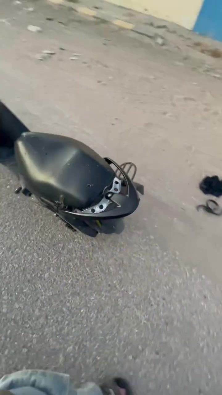 ماكس عدله بوشة ٥٥ سلف جديد بعده مكامل هندر قبق جديد باتري جديد يعني دراجة حلوة مرتبة مكينا ناعمة مي مي اي صوت مابيها سعرها375 بيها مجال 
العنوان النجف الاشرف حي رحمة


**إذا كنت صاحب هذا الإعلان وتريد حذفه لأي سبب، رجاءا أرسل رسالة إلى الدعم الفني**