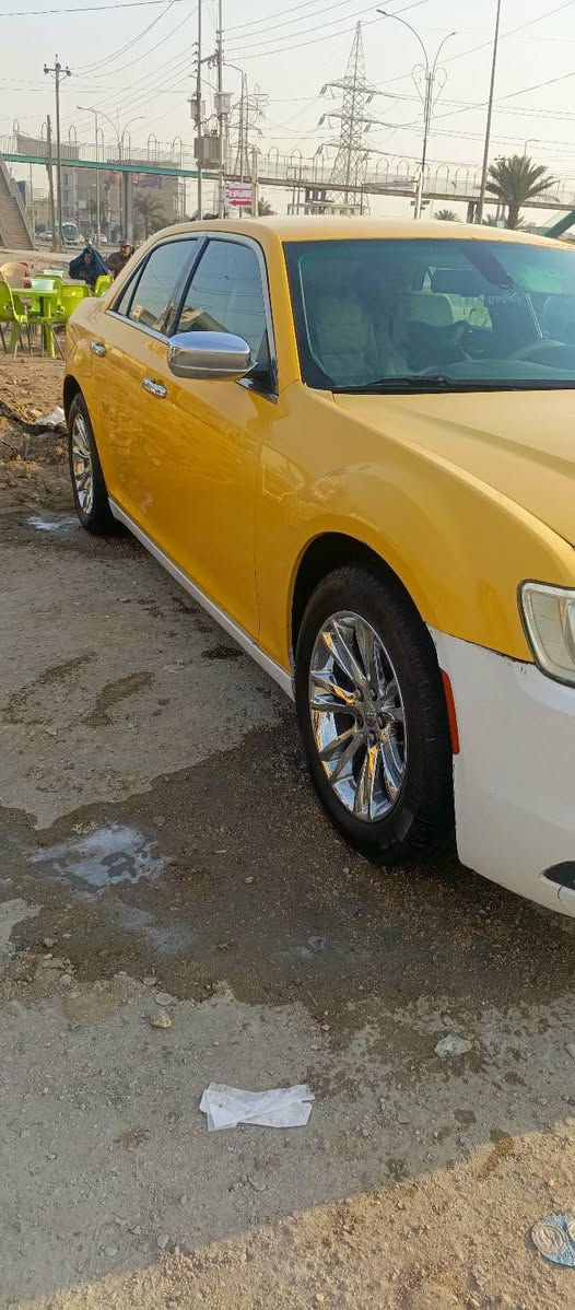 اوباما موديل 2018اصل
حادث جاملغ وبنيد 
مصفرة هيئه وغرامات
محرك وكير مكفولات
خط بصره كربلاء 
مكان بغداد دورة
السعر 220 وبيها مجال
*********** اتصال فقط
