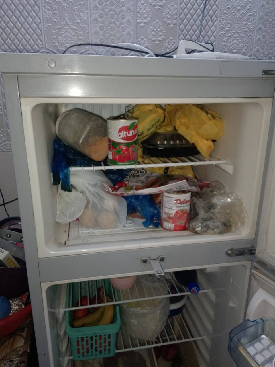 السلام عليكم مكلفه بلنشر ثلاجه نظيفه حيل عله الفحص حجم وسط ال جي السعر 150وبي مجال  العنوان الشعب


**إذا كنت صاحب هذا الإعلان وتريد حذفه لأي سبب، رجاءا أرسل رسالة إلى الدعم الفني**