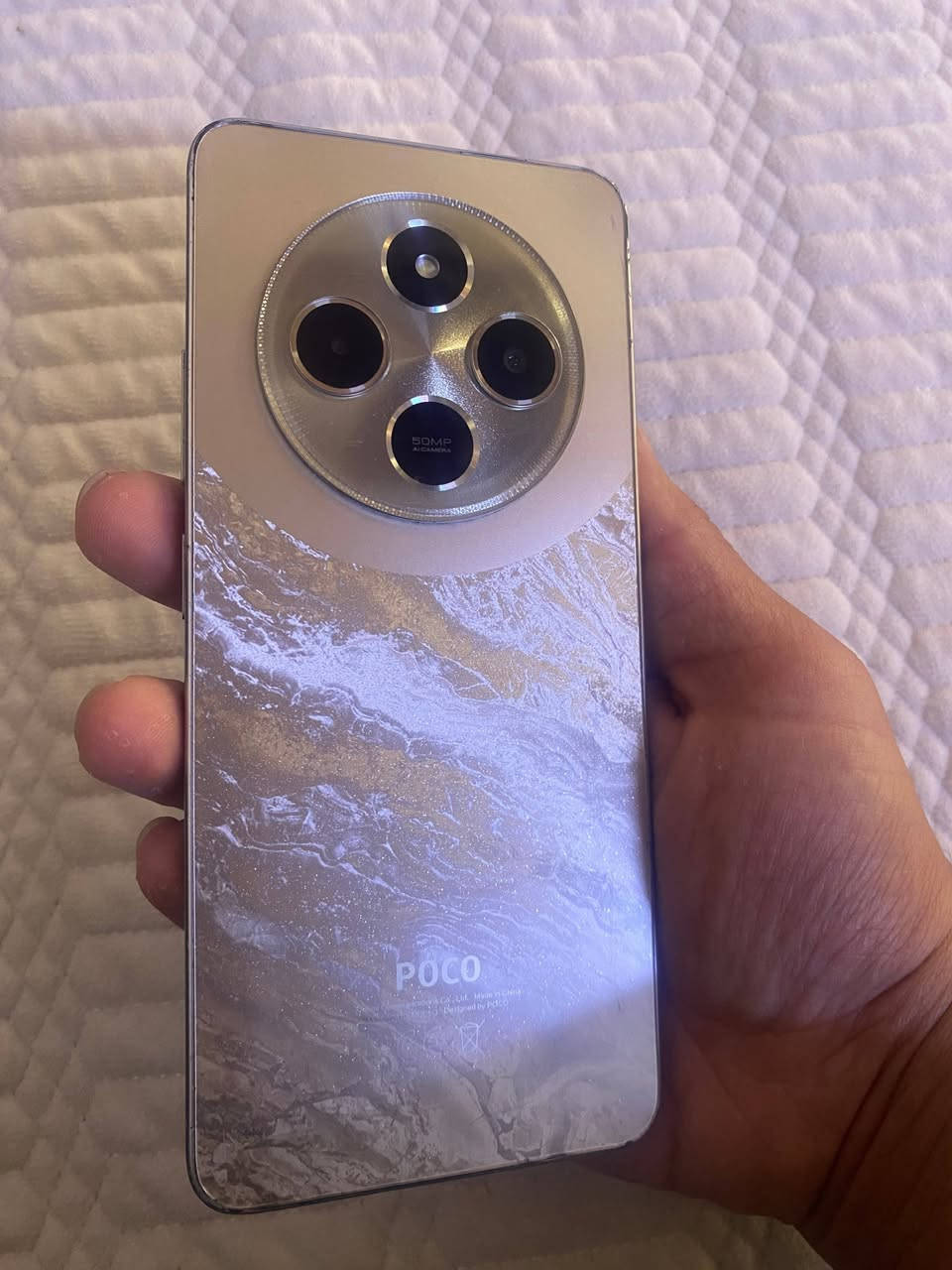 سلام عليكم 
موبايل poco c75 ذاكره 128 جهاز نضيف لمسه حلو كامرتهه حلوه جهاز اي عيب مابي فقط كسر بشاشه او ابد ما مأثره عل لمس سعره 80 بي مجال او يرهم مراوس واتساب ***********
