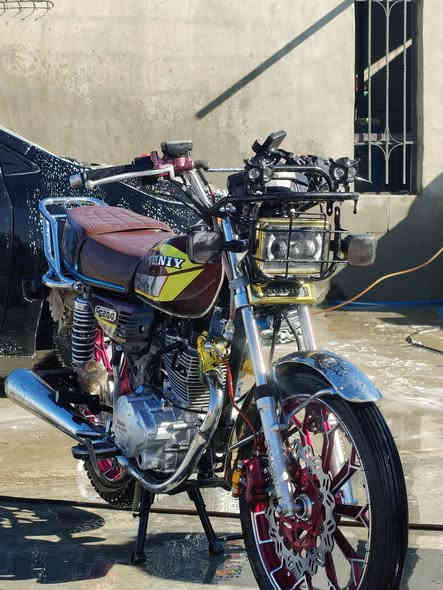 موطور سافان موديل 2025 مايعجبك لاتشتري
ماكضيهه اسولفلك كلشي موضح بصوره موطور مشدود صارلو 3اشهر المحرك بي بداية تبخير 
محرك 200 ضخم وزن ثقيل مامفتوح 
منفيس موجود مكاني ناحية الزاب 
سعر 750وبي مجال 
متواجد فيس ورمش اخبرك 
***********
