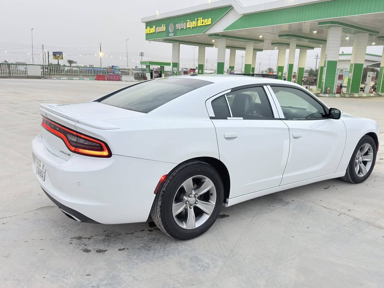 Charger Sxt plus
جارجر موديل 2018
رقم بغداد دولي بسمي
وارد خليجي  كفاله عامه 
جاهزه للخير 
مكينه كير كفاله شرط ع وضع الشركه 
حداديه الشركه مفتوحه
تخم تاير صار اسبوع شاده

المسافة المقطوعة 79

حجم المحرك 3600

مواصفات 
فتحه
رادار 
داخل اسود
كامره خلفيه
 مصابيح امامية زنون مع بلوجكتر LED .
ويل قياس 18
شاشه كبيرة مع نظام ملاحة نفكيشن GPS .
 مقاعد أمامية كهربائية
مقاعد أمامية  وتدفئة .
 تشغيل عن بعد . .
 محدد سرعة . .
 كاميرا خلفية دوارة.
حساس خلفي
 مرايا  ترحيب متحسسة للاضاءة
دخول ذكي بصمة
 ⁠*********** ⁠ 
***********
مكان السيارة بابل
