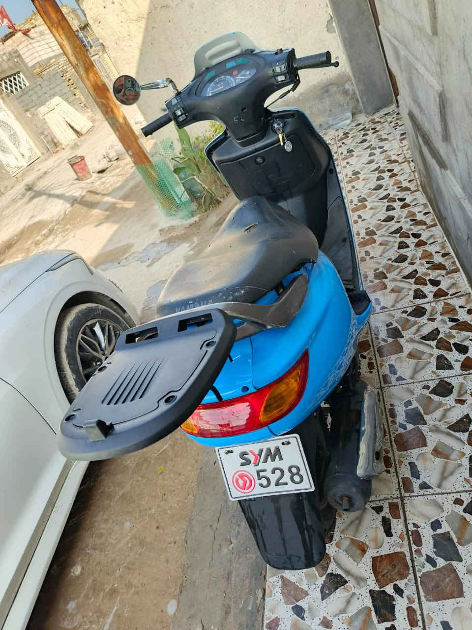 سلام عليكم دراجه لبيع فراشه فحل دراجه بعدهي وكيل  ما مفتوحه سلف اشاير لايت زنون كلشي شغال بيها هورن بوش بيها تجي وشوف بعينك سعر 700 مكاني بصره معقل رقم ***********
