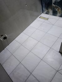 خلفه سيراميك متفرق حاليا شغل شرط درجه اولى هذا رقمه 07855844917