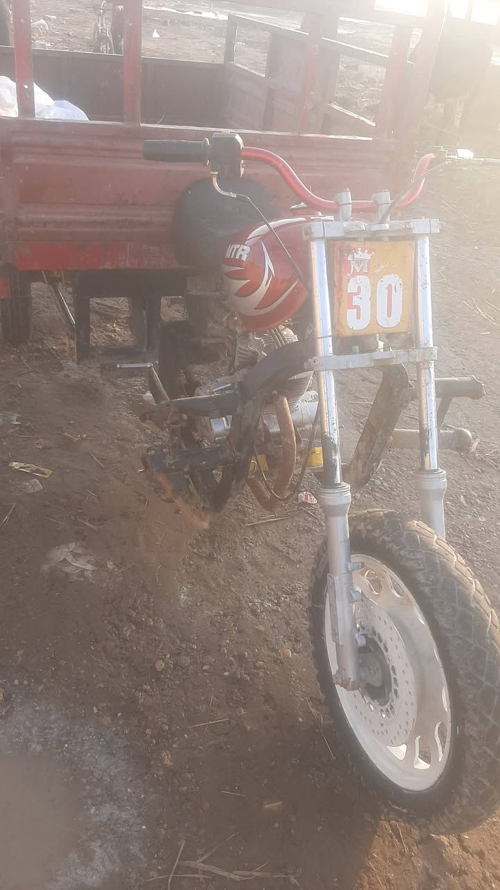 ستوته لبيع وراق،حلوه ومرتبه سعره ستميه،وخمسين،وبيه مجال قليل اني مكلف بنشر خابر راعيه***********
