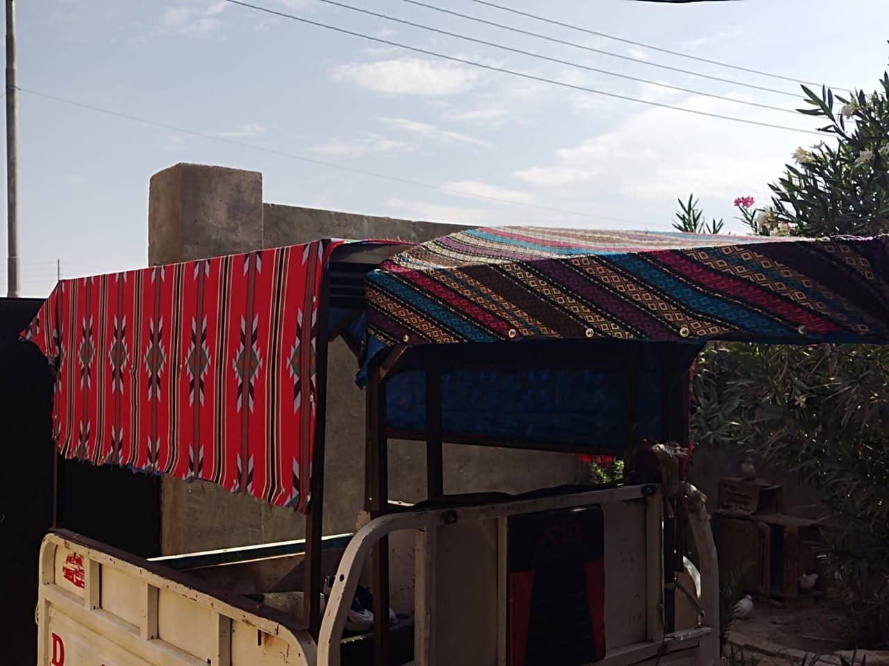 سلام عليكم سقيفه مال ستوته للبيع السعر ب100 او بيه مجال بصيط بيه نايلون اصلي او قماش المكان كرمه بني سعيد علق او راسل واتساب
***********
