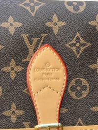 لويس فيتون • ختم • كود