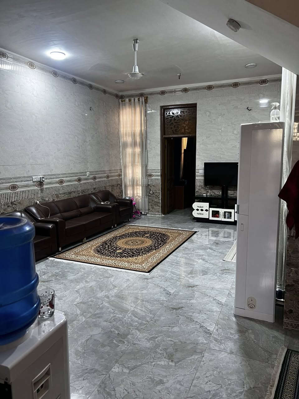 🏘️دار للبيـــــــــع (بناء حديث درجة أولى)
فـٓــــي  شارع شريفه الجديد جهة شارع 80
موقــــــع ممتـــــــاز
____________________
المساحــــــة // 150 متر 
الواجهــــــــة  // 7
النــــــــــــزال   // 24
____________________

طابق واحد 
غرفــــــــــة وصالــــــــــة وهـــــــــــول ومطبــــــــخ ومجـمــــــــع صحيــــــــات ومنــــــــــاور وگـــــــــراج

____________________💲
للأستفســـــــار عن السعر ***********
______________________

   _____________________________________________
