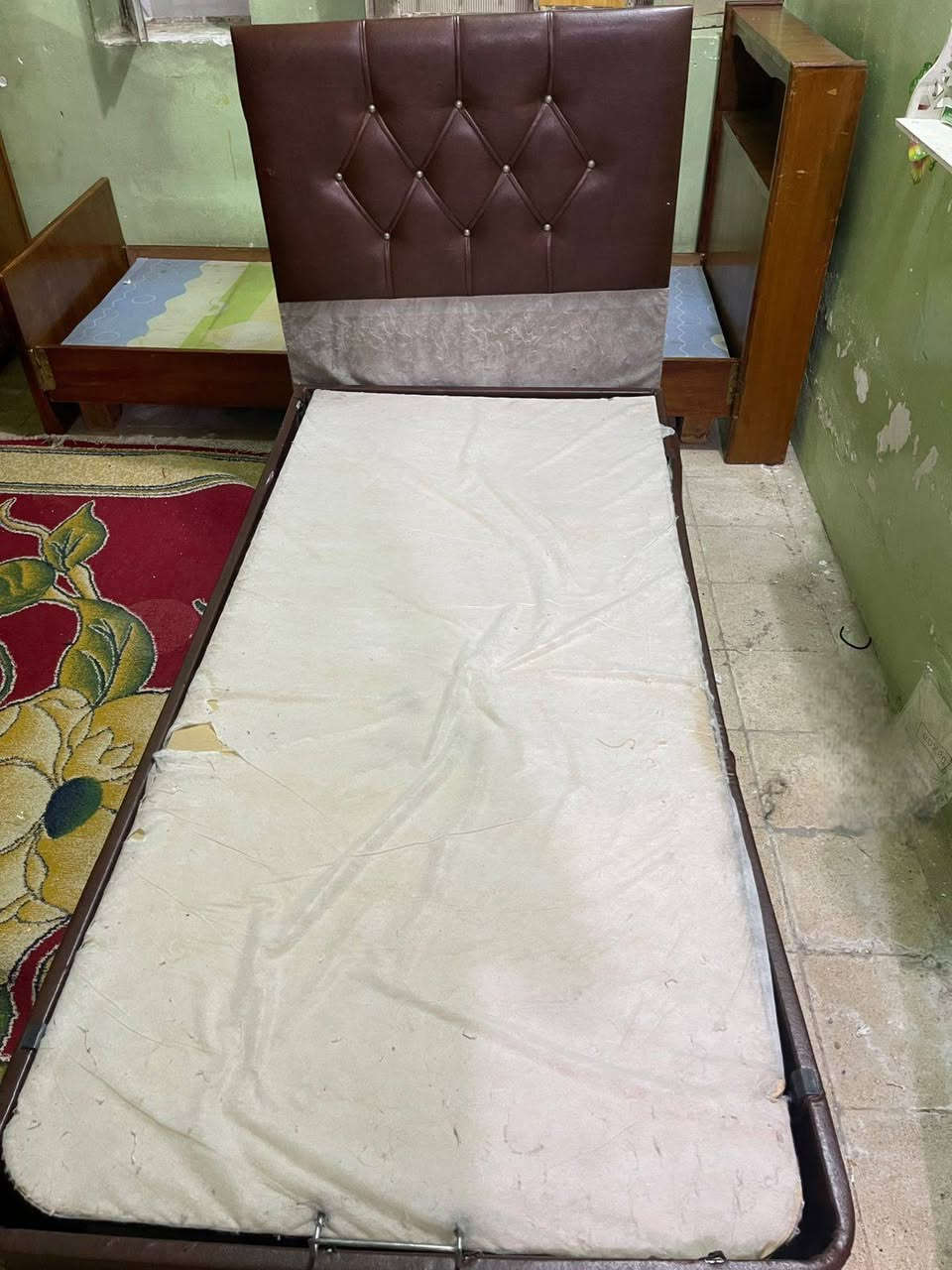 أغراض للبيع عنوان كوت الكفاءات للأستفسار اتصل ‎0773 738 5611
