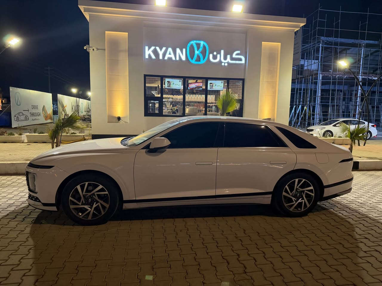 سلام عليكم ازيرا ٦ سلندر غاز موديل ٢٠٢٣ ترقيم جديد بسمي قادسيه ٤ رقام
موصفات فول عده بني رامه مكفوله فقط بيها بارد بسيط مع تكحيل  سعر مناسب ٢٣٣ 
رقم الهاتف *********** آفاق, القادسية
