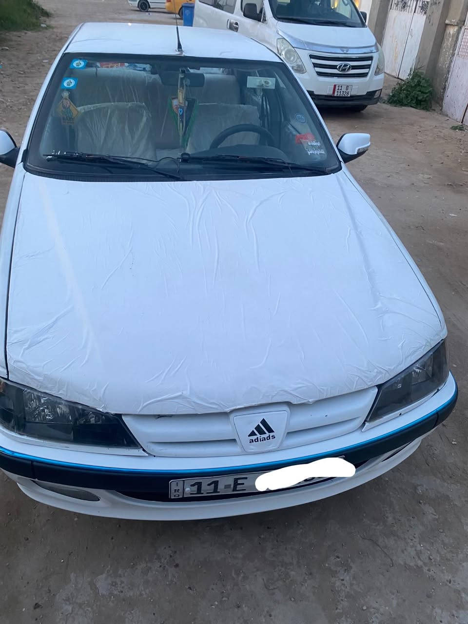 سلام عليكم بيجو بارص2013 رقم بغداد الدولي مشروع وطني ميحتاج هزة 
سيارة بيهة الجاملغ الخلفي مصبوغ بس محرك كير مكفولات تخم تاير نضيف حدادية خير من الله حلوة مكاني بغداد التاجي 
سعر 45 وبيه مجال ***********
