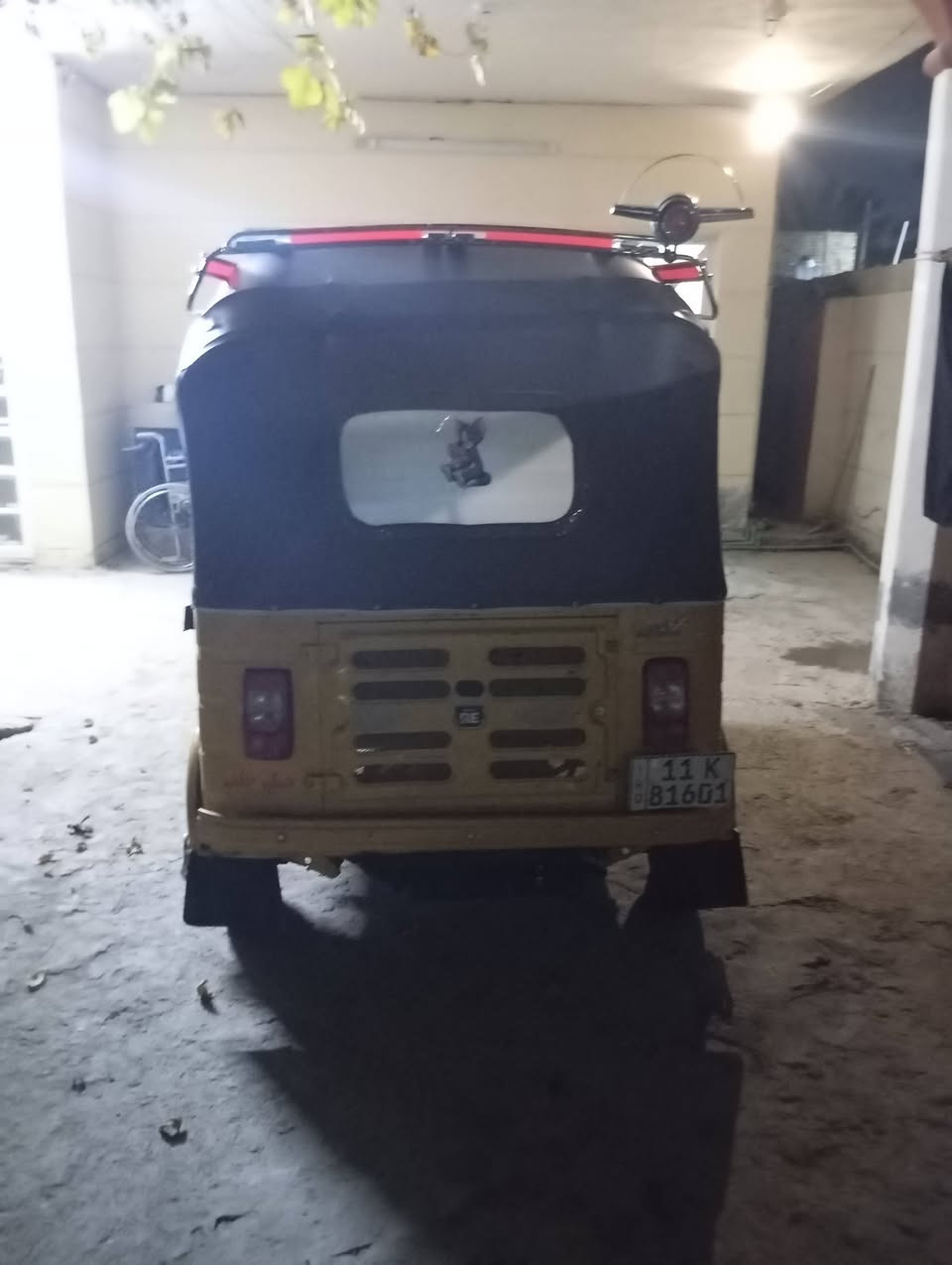 تكتك البيع رقم وسنويه موديل 19 معمره مكينه وكير خير من الله السعر 6 ونص وبيها مجال لشراي هذا رقمي ***********
