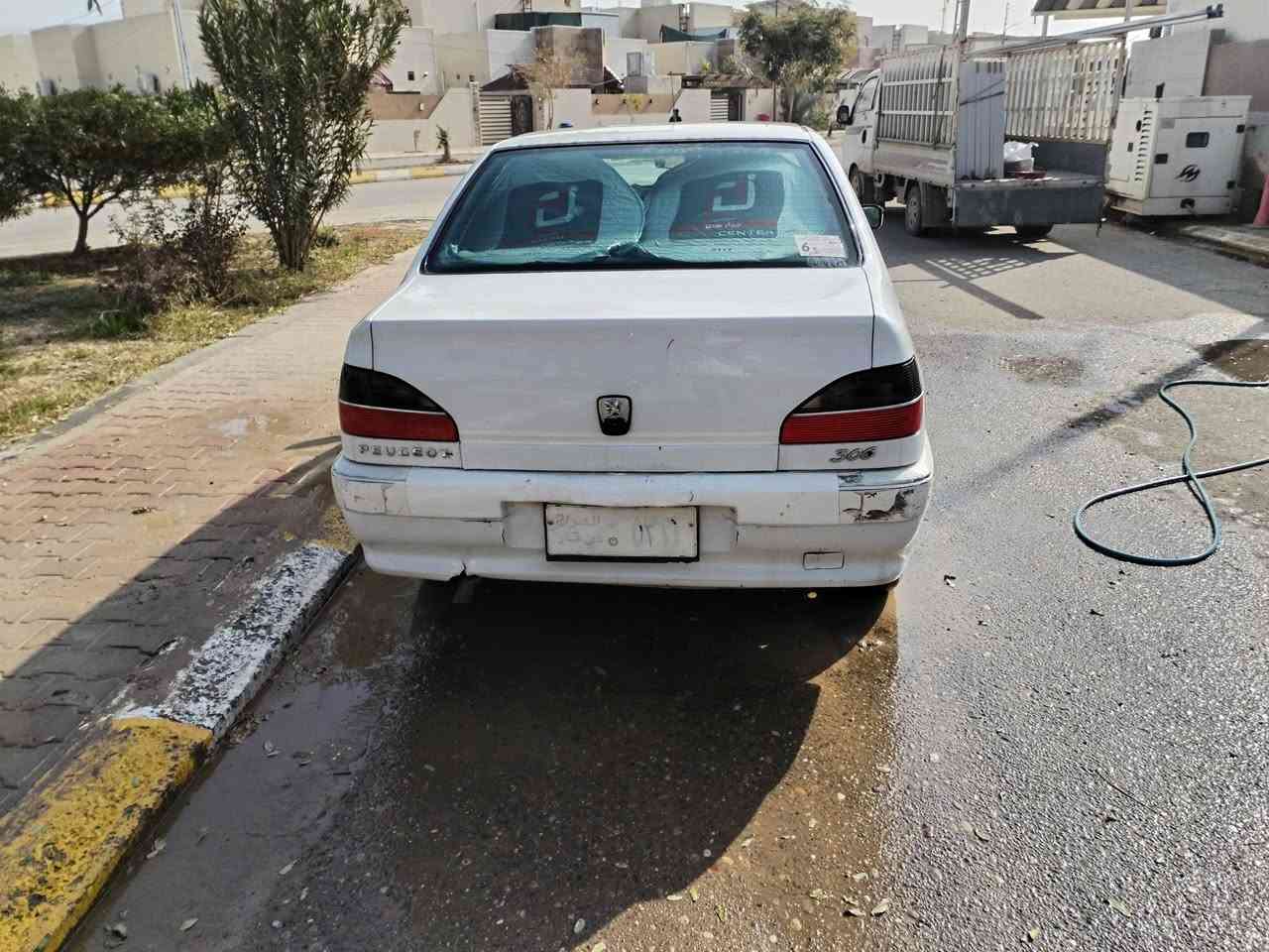 السلام عليكم للبيع بيجو ٣٠٦ رقم ذي قار وكالة شرط راعيها بذي قار موجود اني عندي وكالة عامه ام الباركود السياره بيها صرف جاهزه من كلشي تبريد عاطل تدفئه تشتغل كهربائيات كلها شغاله صدر وسط كير جديد والكشر حيل حلو بس البونيد تعبان مكاني تكريت صلاح الدين رقم الهاتف *********** سعر السياره ٢٨
