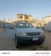 فورد إكسبلورر • ٢٠٠٤ • ٧ راكب