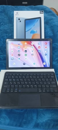 باد ١٣ اوسكال  المواصفات مذكورة بالصورة   نظافة الجهاز ٩٨ ✓  مع الجهاز...