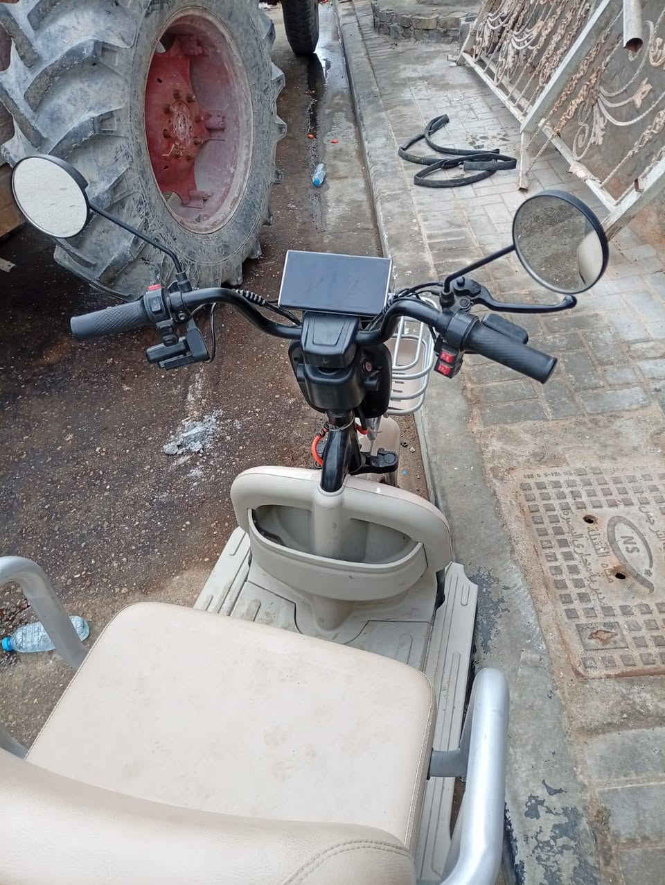 دراجة بطاريات32 صار 3ايام من شديت البطاريات الدراجة جديد كللش قفلها 900الف ***********
