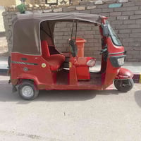 للبيع تكتك تيفي اس..مرقم انكليزي..تحويل بعد البيع   .مكينه ٢١ نظيفة ال...