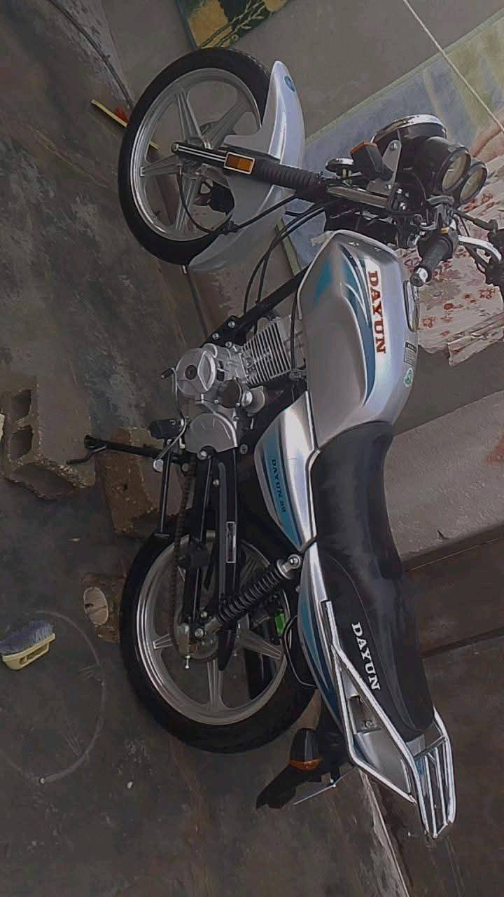 دايون عظم  موديل 23طالعه 24 اواراق اصولي 
شتغلت بيه دليفري فتره  وعفته  مكاني حي العامل 