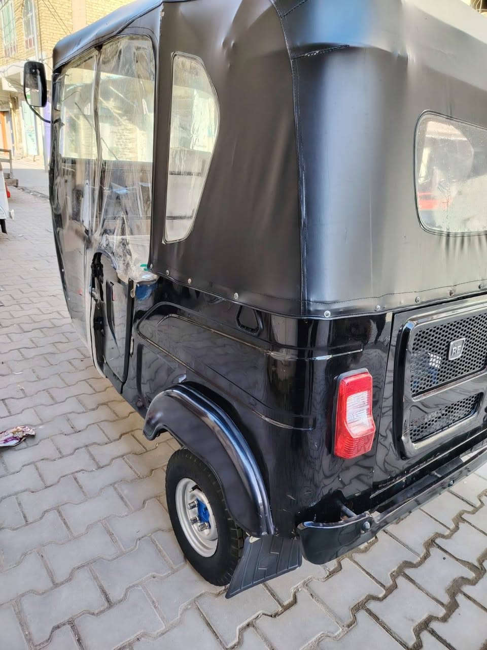 سلام عليكم
شباب هاي تكتك موديل ٢٠٢٢ رقم ذي قار تكتك  خير من الله محرك مامفتوح بيه ظربه زغيره يم البك لايت ودوس معمرات فقطط
مكاني واسط قضاء الحي
٠٧٨١٥١٣٥٢٦


**إذا كنت صاحب هذا الإعلان وتريد حذفه لأي سبب، رجاءا أرسل رسالة إلى الدعم الفني**