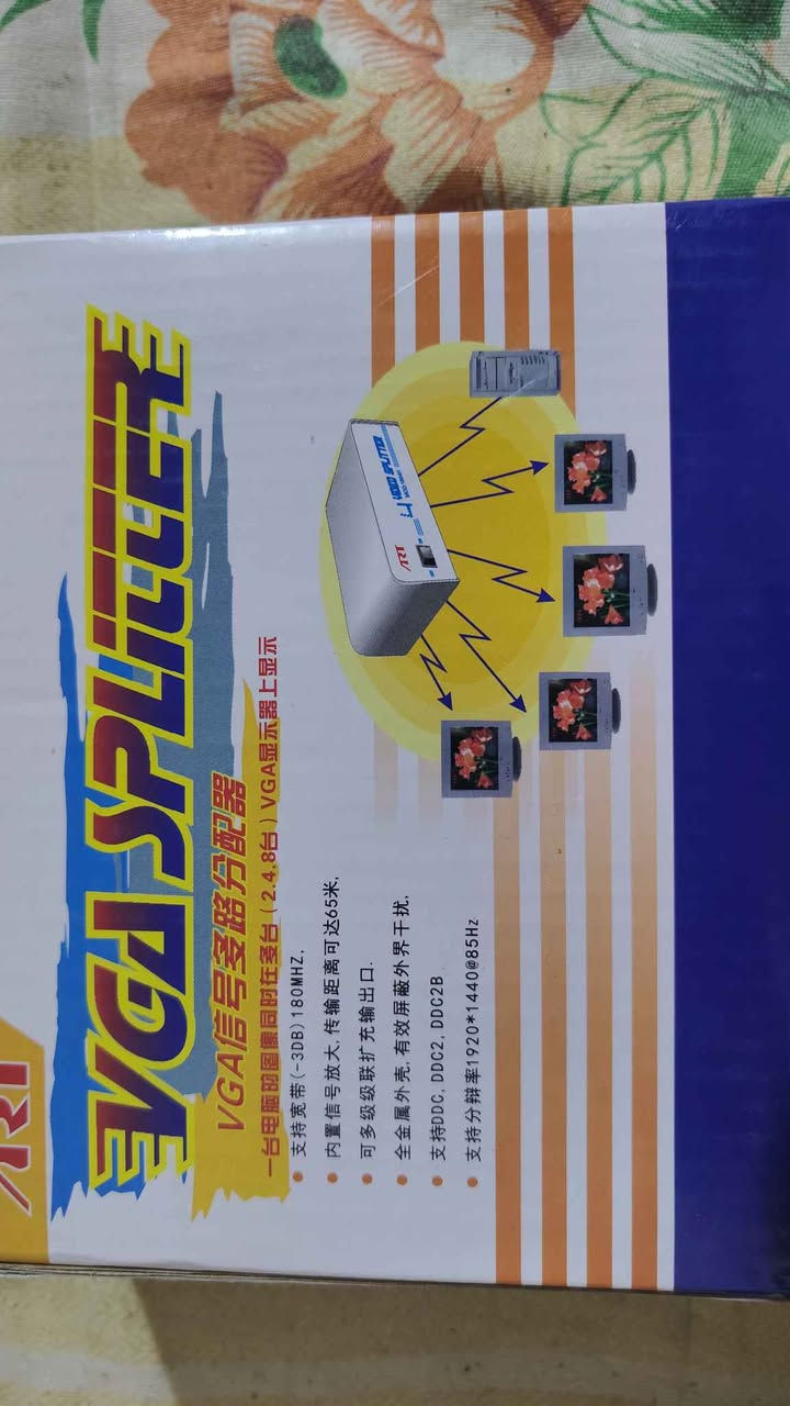 موزع إشارة VGA (VGA Splitter) من العلامة التجارية ART.الوظيفة: يسمح بتوصيل جهاز كمبيوتر واحد (مصدر VGA) بعدة شاشات أو أجهزة عرض (Monitors) في نفس الوقت.المميزات الفنية:يدعم عرض فيديو عالي الدقة (High Resolution).يحتوي على مضخم إشارة داخلي لزيادة مسافة النقل.مصنوع من هيكل معدني للحماية من التداخل الخارجي.الاستخدامات الشائعة: يستخدم بشكل متكرر في أنظمة مراقبة الكاميرات (DVR) لعرض الكاميرات على عدة شاشات، أو في العروض التقديمية.
السعر 10 الف متوفر توصيل البصرة, العراق


**إذا كنت صاحب هذا الإعلان وتريد حذفه لأي سبب، رجاءا أرسل رسالة إلى الدعم الفني**