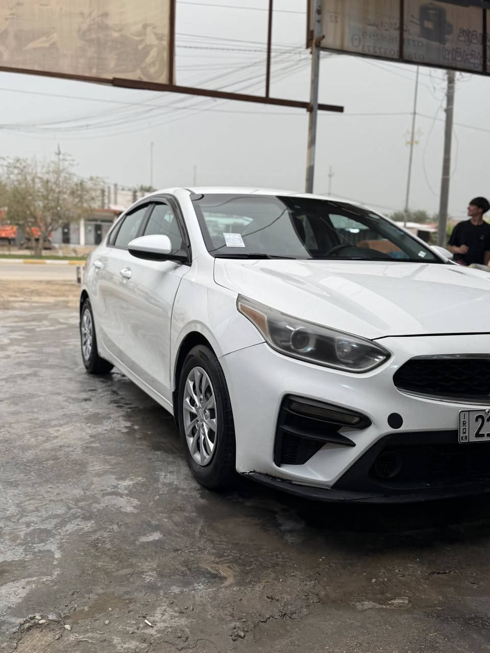 السلام عليكم. فورتي موديل 20.رقم سليمانيه تحويل مباشر قطعتين فقط جاملغ وبنيد ضربه خفيفيه بدون دواخل سياره اي نقص مابيه مال جني مكاني بابل المسيب سده الهنديه ممتواجد فيس فقط اتصال *********** السعر 138 وبيه مجال بسيط
