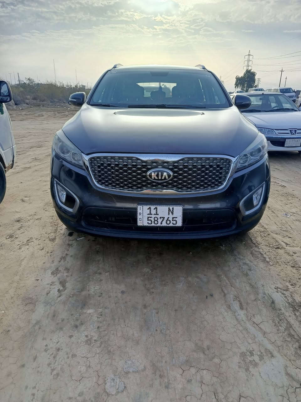 سلام عليكم سورنتو موديل 18رقم بغداد دولي وارد امريكي كلين بدون حادث كفاله عامه محرك وكير  تخم تاير تبريد مكفول محرك 2400 مكاني واسط الزبيديه وسعر إتصال ***********
