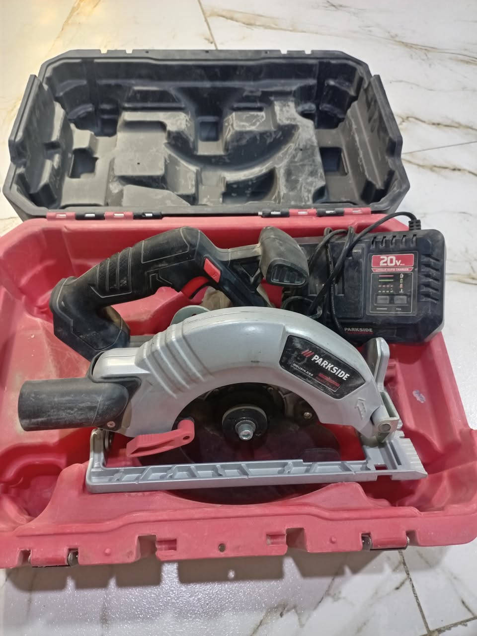 عدد باله البيع داخل كربلاء فقط ***********
