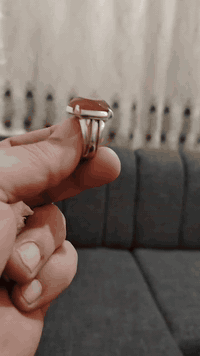 عقيق يماني مشمشي مترش صياغه ثقيله جدا بيع فقط رقم الهاتف ***********
السعر 150 الف
