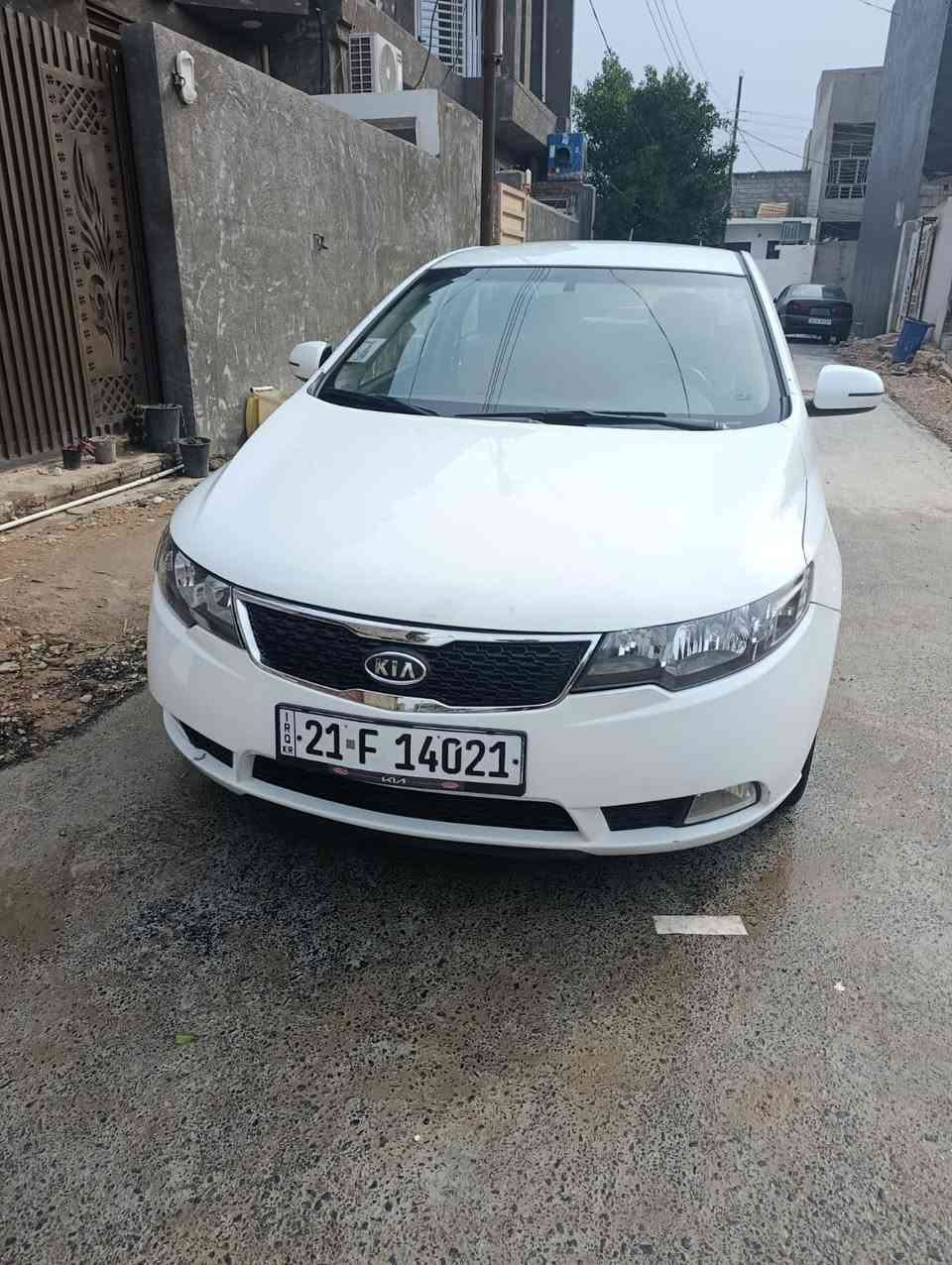 Kai سيراتو 2013
محرك 1600
كير ومحرك مكفول 
رقم سليمانية 
ماشية 157الف 
سيارة حلوة 
بيها ضربا بخشم الجامرلق والبنيد بدون دواخل 
وتكحيل كارت شخوط 
السعر 107
بيها مجال قليل مكاني ديالى 
***********
